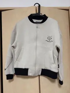 Item thumbnail for item ad10185a-91c7-4ac3-b356-366b102c8269