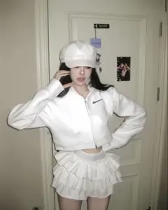 2025年最新】andwang kirakira skirtの人気アイテム - メルカリ