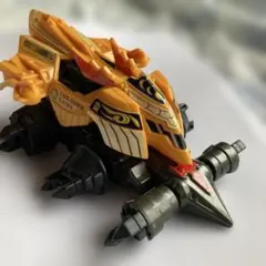 d*7様 【現状品 ジャンク扱い】クラッシュギア　アークキャバリアー 現状品 ジャンク扱い】クラッシュギア アークキャバリアー - メルカリ