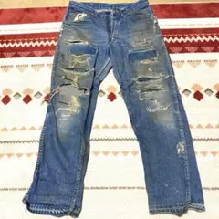 【Vintage】 ダメージデニム USA製