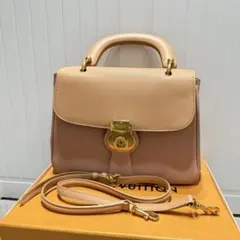 現行品 Burberry London England ハンドバッグ ロゴのサムネイル