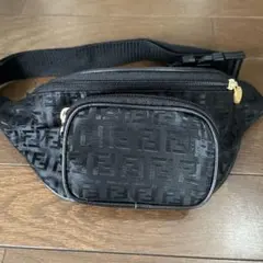2025年最新】Fendi カラー：ブラック系 ボディバッグ・ウエスト