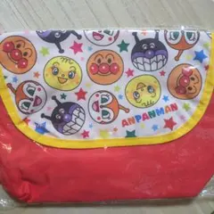 非売品　アンパンマン ショルダーバッグ 幼児
