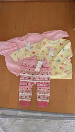 90cm　秋冬　トレーナー・パンツ3点セット