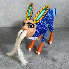 メキシコ民芸品 アレブリヘ 木彫り 置物 キツネ - メルカリ