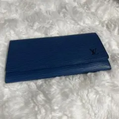 2/5お値下げ　Louis Vuitton エピレザー 長財布 青