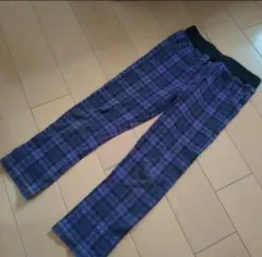 紫と黒のチェック柄ロングパンツ