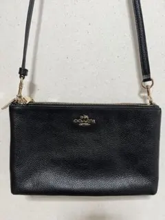 COACH ブラック　ショルダーバッグ　ダブルファスナー