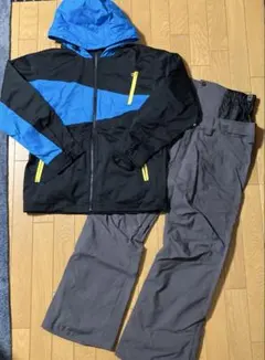 スキーウェア　上下セット　Sサイズ