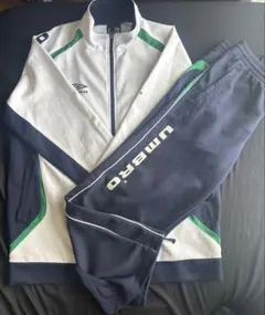 UMBRO/アンブロ/ジャージ上下セット/セットアップ　サイズ上O下M 白