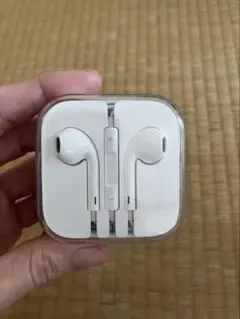 アップル　iPhone付属　純正イヤホン①