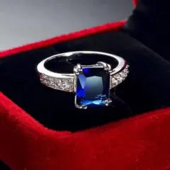 【サイズ12号/送料無料】スクエカットパヴェCZリングBLU