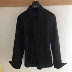 ブラック