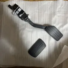 フォレスター SL アクセルペダル ブレーキパッド 納車時外しのサムネイル