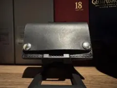 黒ヌメ革　小銭入れ　トラッカー風