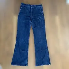 ユニクロ　スリムフレアトラウザージーンズ　サイズL