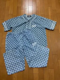 Item thumbnail for item d662dd01-3246-4fa6-bfdb-453f09f6d8ce