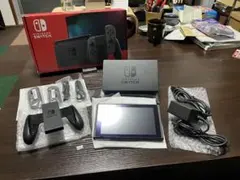 Nintendo Switch 本体 グレーのサムネイル