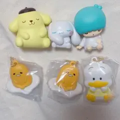 サンリオ 肩ズンfig 2 シナモロール キキ　プリン ぺたんこマスコット