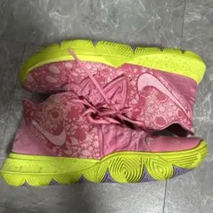 kyrie スニーカー