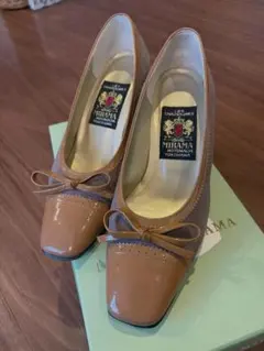 MIHAMA ミハマ パンプス リボン ベージュ