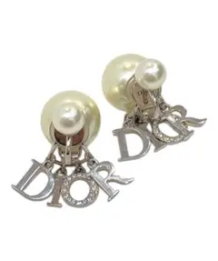 タイムセール中‼️【片耳】Dior Tribales シルバー　クリップイヤリングのサムネイル