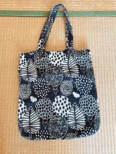 Item thumbnail for item a9433d4c-8ff1-40fb-a075-8b42e5fa2f1f