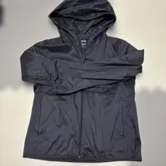 UNIQLO ポケッタブルUVカットパーカー二枚セット　エアリズムタンクトップ