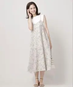 美品 NANO universe ナノユニバース 線画フラワーキャミワンピース