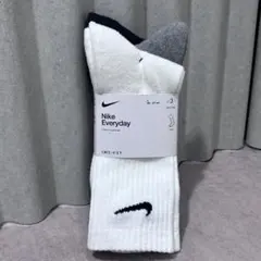 【送料無料】 新品未使用 NIKE 靴下 3足セット 25~27cm（L）のサムネイル
