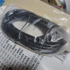 黄小5 LANケーブル