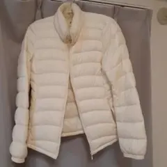 UNIQLO ユニクロ ウルトラライトダウンジャケット S 白