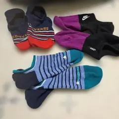 ３足中古、サイズ23から25センチ、NIKE などソックスセット