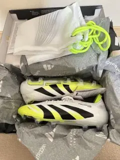 アディダス プレデターパルス サッカースパイク 当時物 付属品 - メルカリ