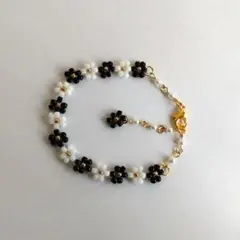 フラワー ビーズ ブレスレット モノトーン パール アジャスター付 ハンドメイド