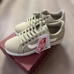 バンズ スニーカー