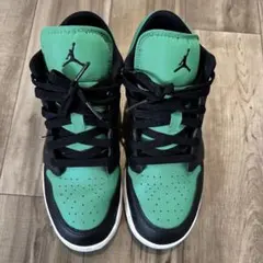 NIKE AIR JORDAN 1 LOW グリーン×ブラック 24cm