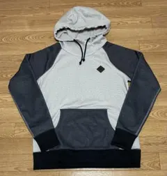 BURTON バートン　サムホール　パーカー　美品