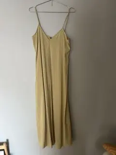 ZARAキャミワンピース　ライム色