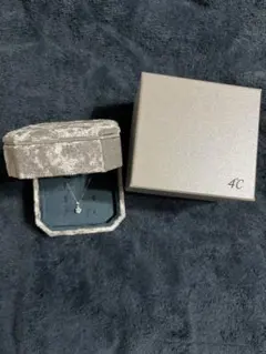 ブレスレット K10WG 4℃ 石付き 箱あり - メルカリ