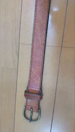 ブラウン レザーベルト シンプルデザイン 革 ベルト カジュアル 細身