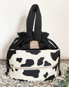 おむつ巾着/おむつポーチ/おしり拭き一体型/牛柄