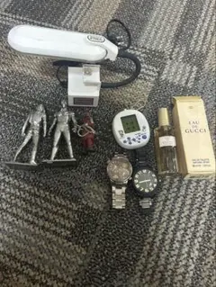 お買い得セット、仮面ライダーフィギュア、GUCCI香水、時計、その他