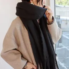 新品未使用　大判　ふわふわ起毛 フェイクウール ボリューム マフラー ストール