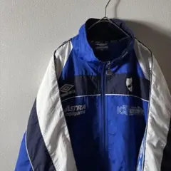 umbroナイロンジャケット