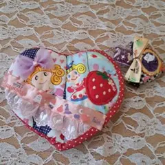 *ハンドメイド*ハート型ポーチ*カーリーコレクション*