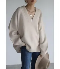 Bonjour Sagan ボンジュールサガン　ディープVネックニット　アイボリ