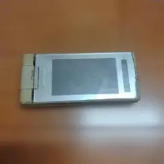★*★様 ガラケー 折りたたみ式携帯電話のサムネイル