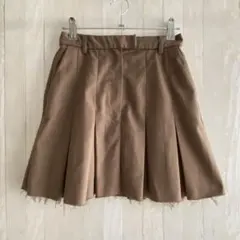 エモダ　ブラウン プリーツ ミニスカート