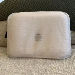 Gio Pillow Small 新生児 ベビー 枕 絶壁防止ベージュ メッシュ